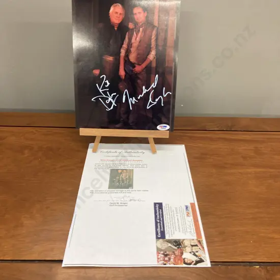 Kirk Douglas and Michael Douglas Signed 25 x 20cm Colour Photo With Authentication PSA/DNA F89648